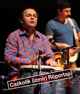 Yeni albümü "En Estambul"u yayınlayan Ayhan Sicimoğlu`nun İzmir konserini Cazkolik ekibi de izledi ve konser öncesinde bir de özel söyleşi gerçekleştirdi.