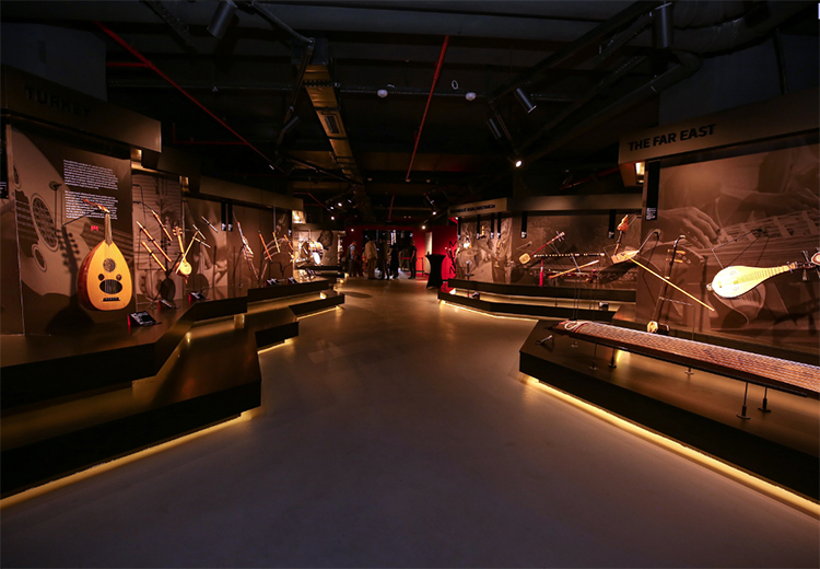 Bursa'nın ilk Müzik Enstrümanları Müzesi açıldı